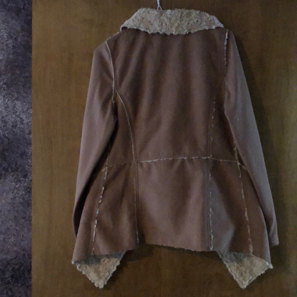 Jacket - Picture 3 of 3